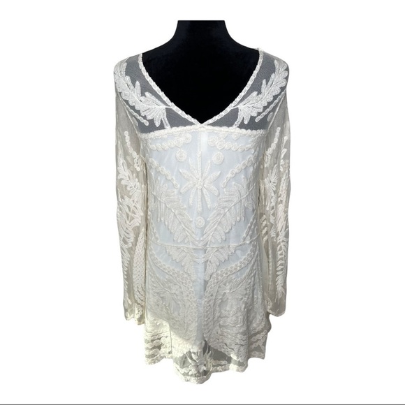 Tokyo Darling Cream Colored Lace Dress Long Sleeve Size XS - Picture 9 of 10